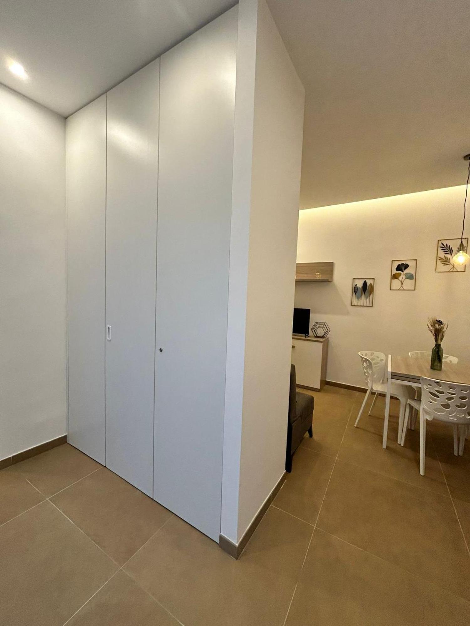 Leopoldo Villa SantʼAnastasia Exteriör bild